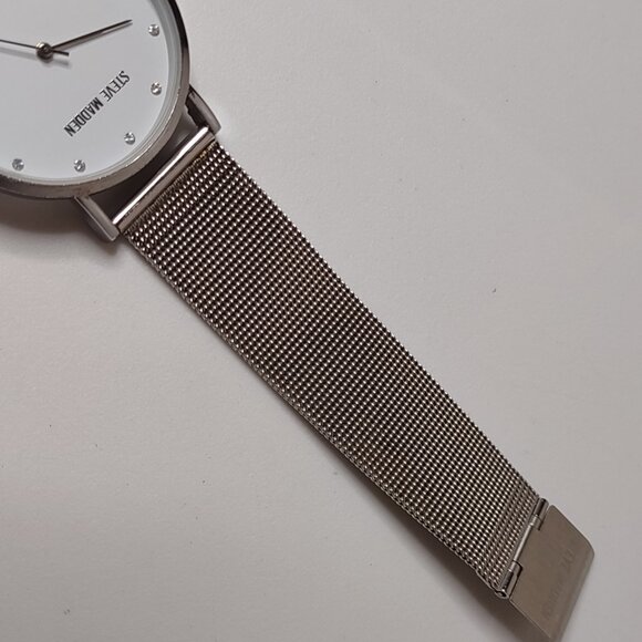 Silver Tone Steve Madden Watch With White Dial - Picture 3 of 14